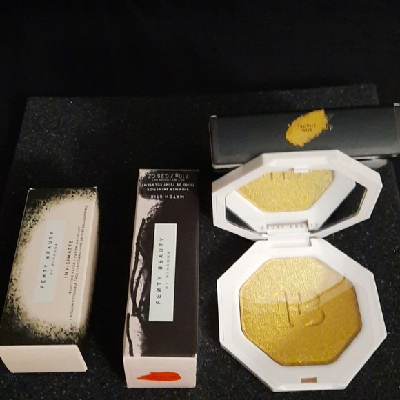 Fenty - Picture 1 of 1